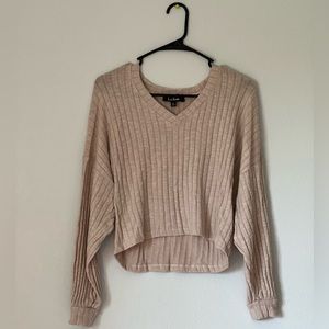 Tan lulu’s v neck cropped sweater!